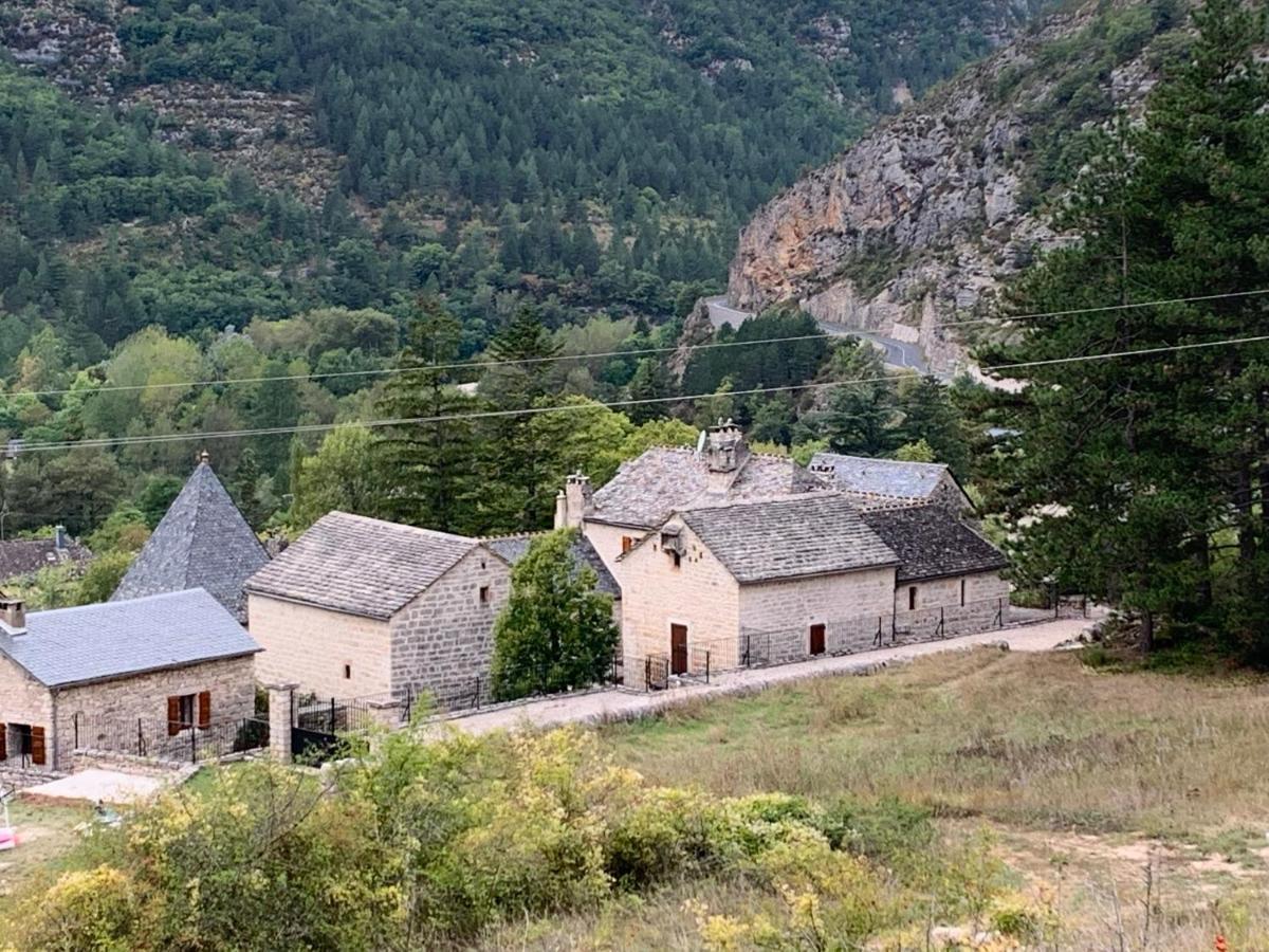 Quezac  La Voutee 5 Epis Avec Bain Finlandais Prive Au Manoir Du Charme Gorges Du Tarn B&B 외부 사진